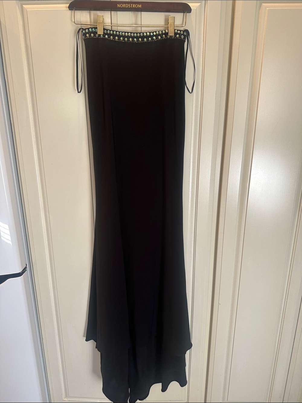 Embellished Waist Black Evening Gown with Train Skirt